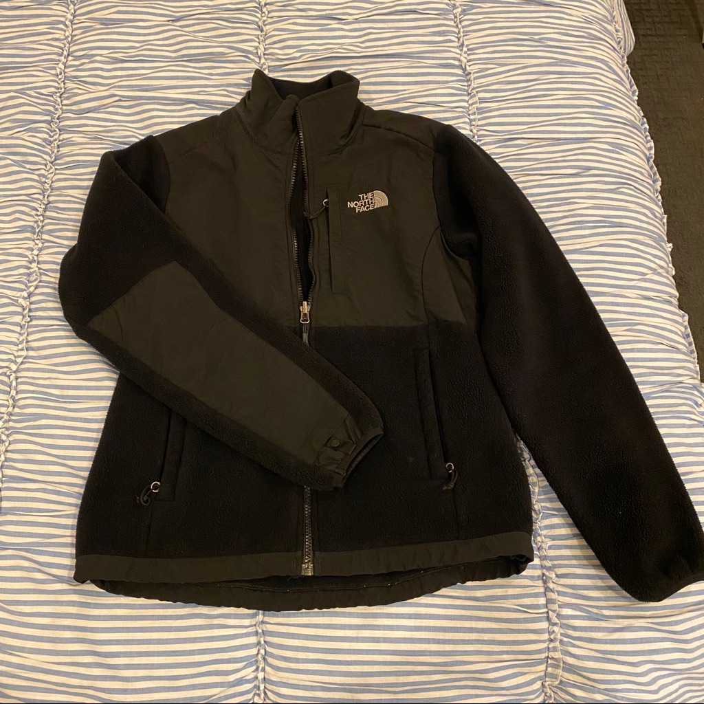 North Face Black Women’s Denali Fleece Jacket